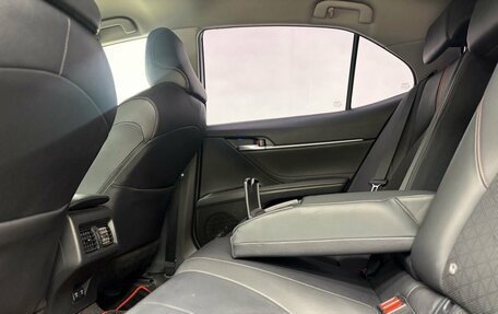 Toyota Camry, 2021 год, 3 300 000 рублей, 23 фотография