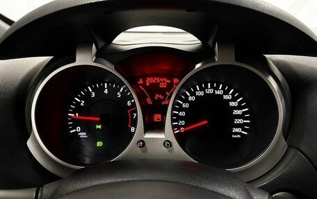 Nissan Juke II, 2014 год, 840 000 рублей, 11 фотография