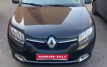 Renault Logan II, 2015 год, 720 000 рублей, 1 фотография