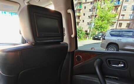 Nissan Patrol, 2011 год, 2 000 000 рублей, 14 фотография