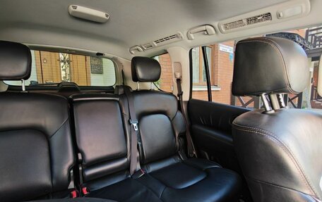 Nissan Patrol, 2011 год, 2 000 000 рублей, 16 фотография