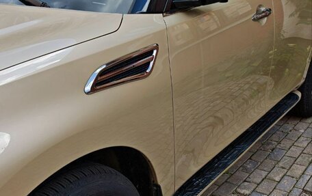 Nissan Patrol, 2011 год, 2 000 000 рублей, 6 фотография