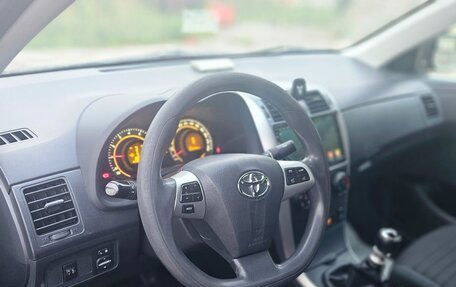 Toyota Corolla, 2011 год, 855 000 рублей, 22 фотография