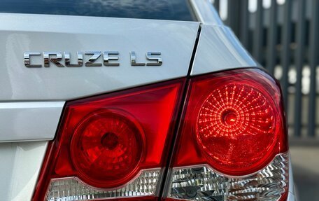 Chevrolet Cruze II, 2010 год, 690 000 рублей, 9 фотография