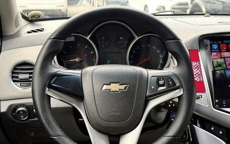 Chevrolet Cruze II, 2010 год, 690 000 рублей, 28 фотография