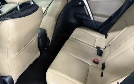 Toyota RAV4, 2014 год, 2 200 000 рублей, 13 фотография