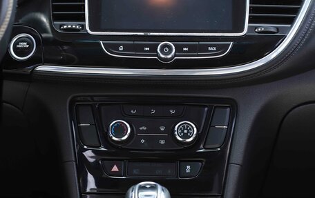 Buick Encore I, 2019 год, 1 175 200 рублей, 15 фотография