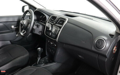 Renault Logan II, 2019 год, 905 000 рублей, 10 фотография