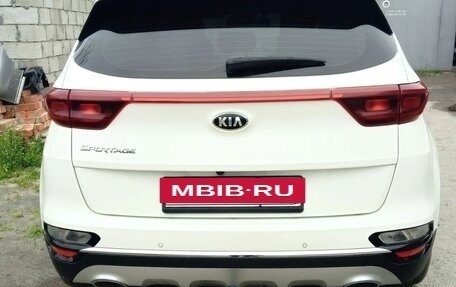 KIA Sportage IV рестайлинг, 2020 год, 2 450 000 рублей, 4 фотография