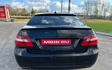 Mercedes-Benz E-Класс, 2013 год, 1 250 000 рублей, 9 фотография