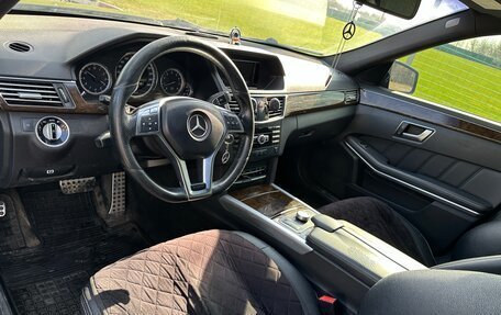 Mercedes-Benz E-Класс, 2013 год, 1 250 000 рублей, 19 фотография