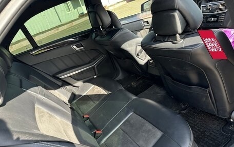 Mercedes-Benz E-Класс, 2013 год, 1 250 000 рублей, 15 фотография