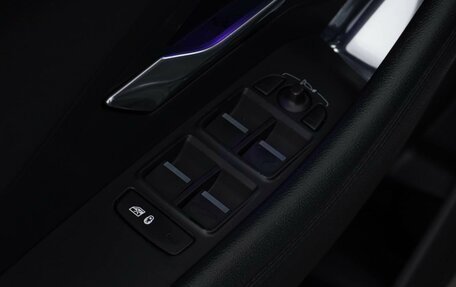 Jaguar E-Pace, 2018 год, 2 236 501 рублей, 16 фотография