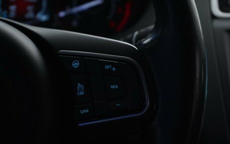 Jaguar E-Pace, 2018 год, 2 236 501 рублей, 13 фотография