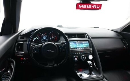 Jaguar E-Pace, 2018 год, 2 236 501 рублей, 7 фотография