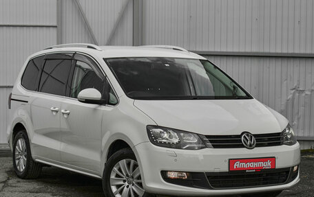 Volkswagen Sharan II, 2011 год, 1 400 000 рублей, 3 фотография