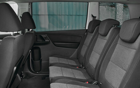 Volkswagen Sharan II, 2011 год, 1 400 000 рублей, 21 фотография