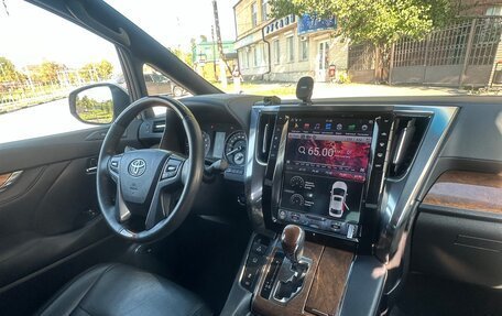 Toyota Alphard III, 2016 год, 4 970 000 рублей, 23 фотография