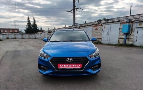 Hyundai Solaris II рестайлинг, 2017 год, 1 050 000 рублей, 2 фотография