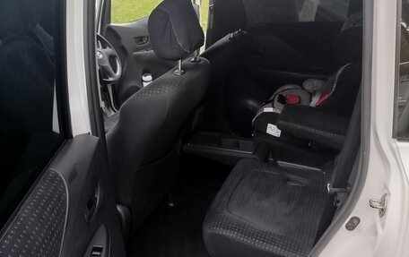 Toyota Ractis I, 2008 год, 720 000 рублей, 9 фотография