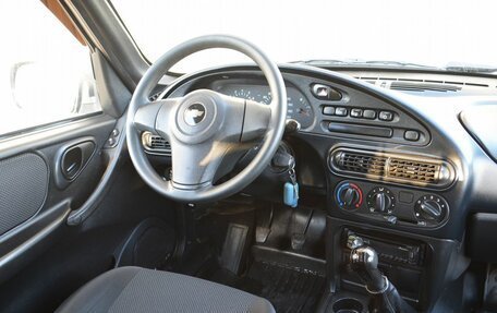 Chevrolet Niva I рестайлинг, 2014 год, 669 999 рублей, 8 фотография