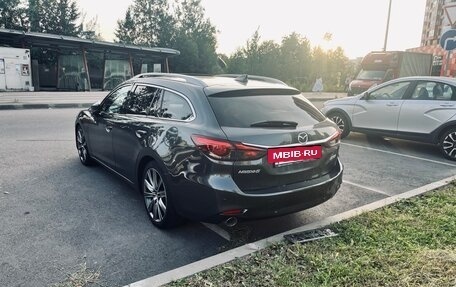 Mazda 6, 2018 год, 1 900 000 рублей, 3 фотография