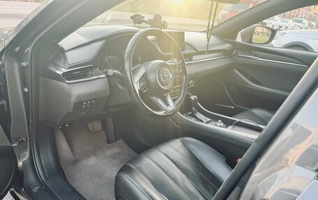 Mazda 6, 2018 год, 1 900 000 рублей, 19 фотография