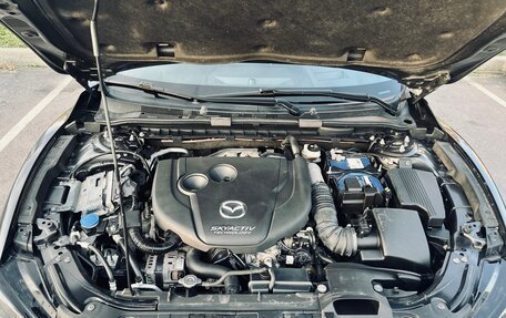Mazda 6, 2018 год, 1 900 000 рублей, 24 фотография