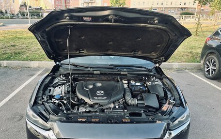 Mazda 6, 2018 год, 1 900 000 рублей, 23 фотография
