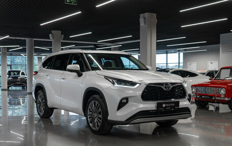Toyota Highlander, 2026 год, 5 300 000 рублей, 2 фотография