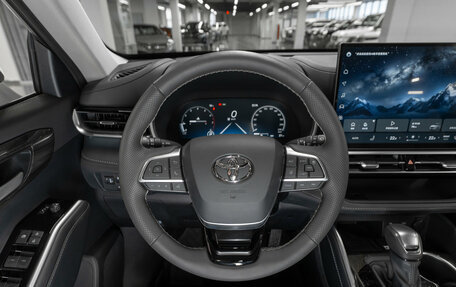 Toyota Highlander, 2026 год, 5 300 000 рублей, 11 фотография