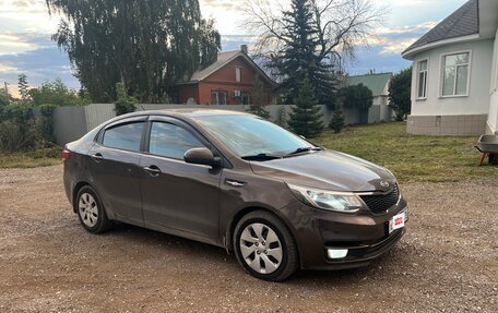 KIA Rio III рестайлинг, 2016 год, 850 000 рублей, 3 фотография