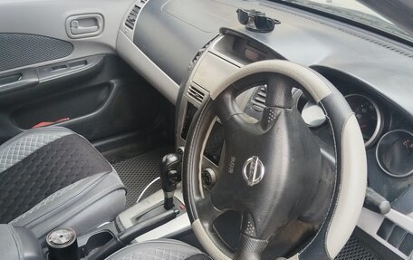 Nissan Wingroad III, 2002 год, 450 000 рублей, 15 фотография