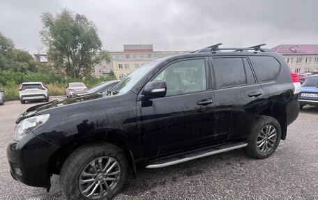 Toyota Land Cruiser Prado 150 рестайлинг 2, 2011 год, 2 100 000 рублей, 6 фотография