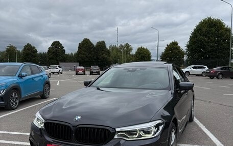 BMW 5 серия, 2017 год, 3 550 000 рублей, 2 фотография