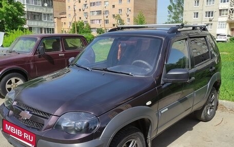 Chevrolet Niva I рестайлинг, 2012 год, 450 000 рублей, 20 фотография