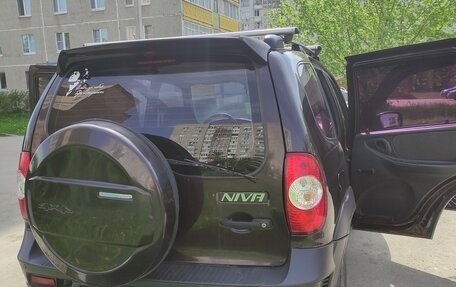 Chevrolet Niva I рестайлинг, 2012 год, 450 000 рублей, 26 фотография