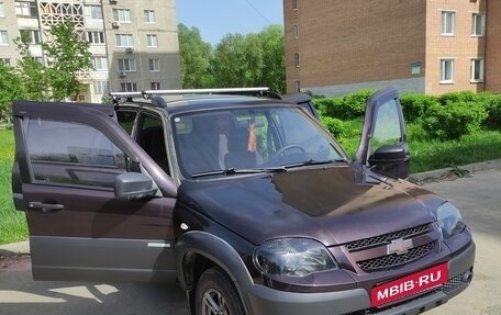 Chevrolet Niva I рестайлинг, 2012 год, 450 000 рублей, 25 фотография