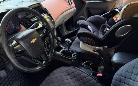 Chevrolet Cruze II, 2011 год, 670 000 рублей, 8 фотография
