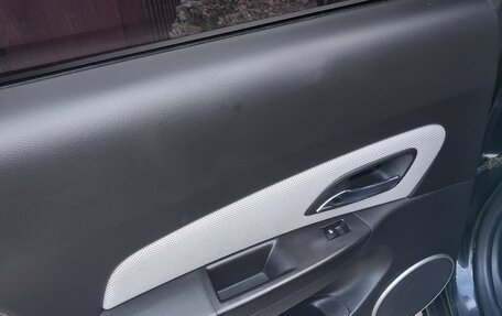 Chevrolet Cruze II, 2013 год, 650 000 рублей, 16 фотография