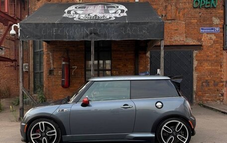 MINI Hatch, 2006 год, 999 999 рублей, 3 фотография