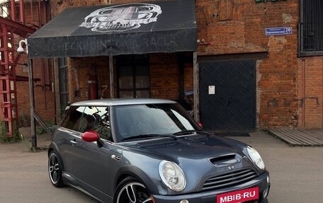 MINI Hatch, 2006 год, 999 999 рублей, 2 фотография