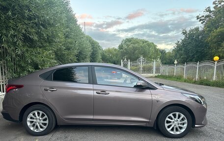 Hyundai Solaris II рестайлинг, 2021 год, 1 580 000 рублей, 3 фотография