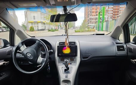Toyota Auris II, 2008 год, 670 000 рублей, 2 фотография
