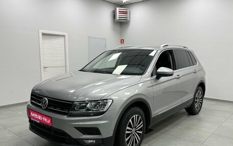 Volkswagen Tiguan II, 2018 год, 2 600 000 рублей, 1 фотография