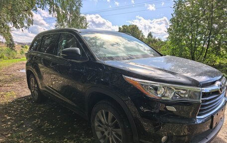 Toyota Highlander III, 2014 год, 2 050 000 рублей, 3 фотография