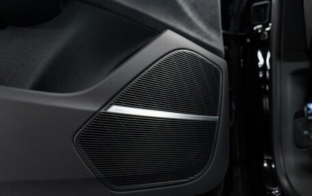 Audi RS Q8 I, 2023 год, 10 990 000 рублей, 13 фотография