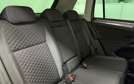 Volkswagen Tiguan II, 2018 год, 2 600 000 рублей, 8 фотография