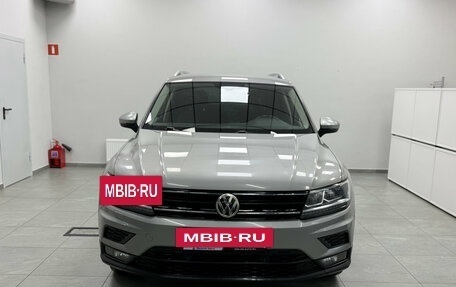 Volkswagen Tiguan II, 2018 год, 2 600 000 рублей, 2 фотография