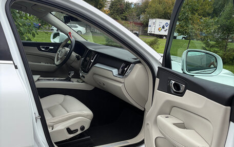 Volvo XC60 II, 2020 год, 3 900 000 рублей, 10 фотография